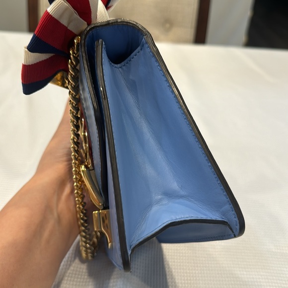 Authentic Gucci Sylvie small bag - Picture 5 of 16